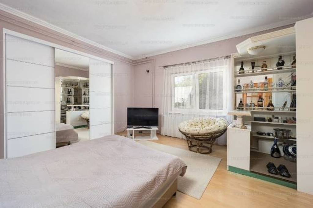 photo_elado-alsopeteny-kozseg-zsakutcajaban-kivalo-allapotu-csaladi-haz_129976656