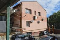 421nm-es parkolóval eladó!-1399946