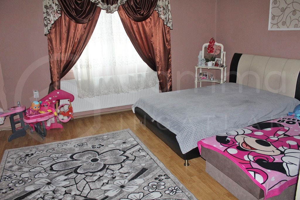 Miskolctól 20 km-re (Ónod) két szintes családi ház ELADÓ!-1183964