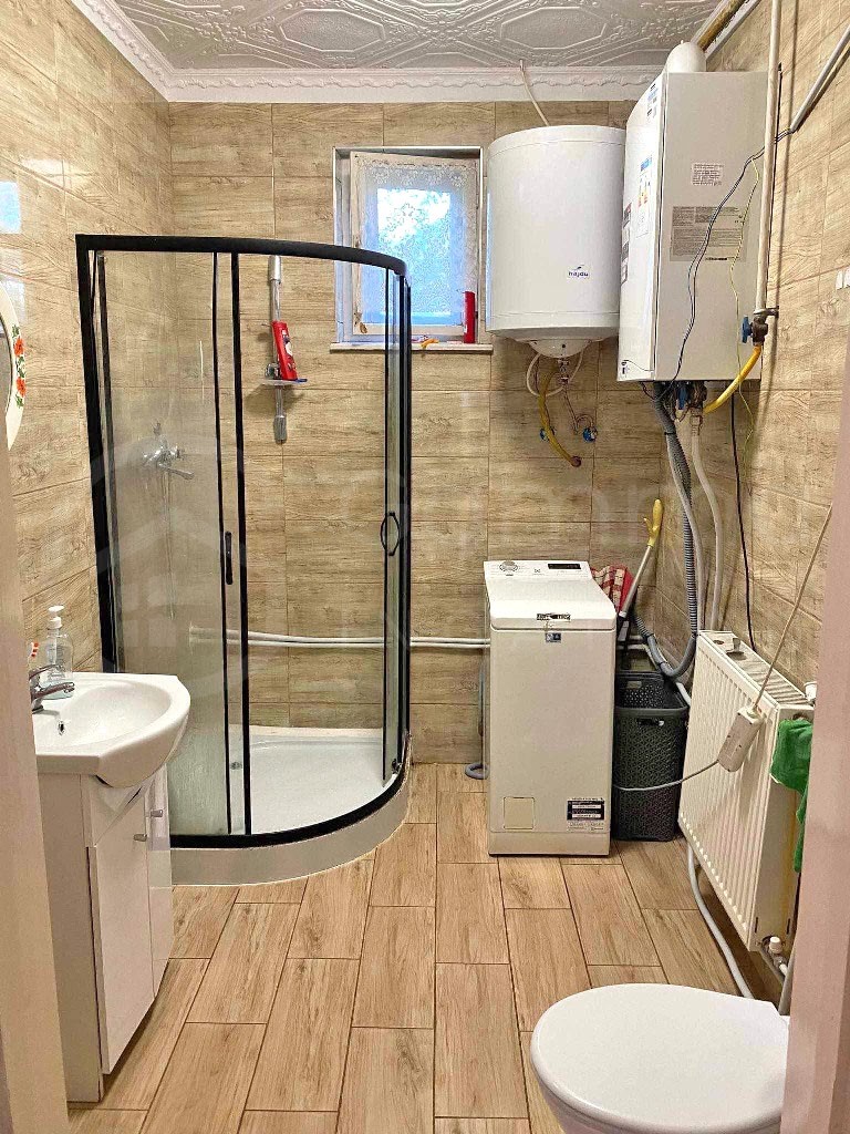 98 m2-es felújított családi ház!-1250487