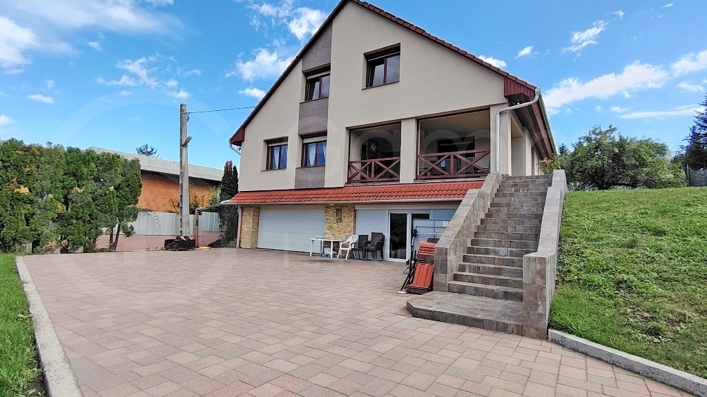 Miskolctapolcai örökpanorámás luxus családi ház eladó!-1386494