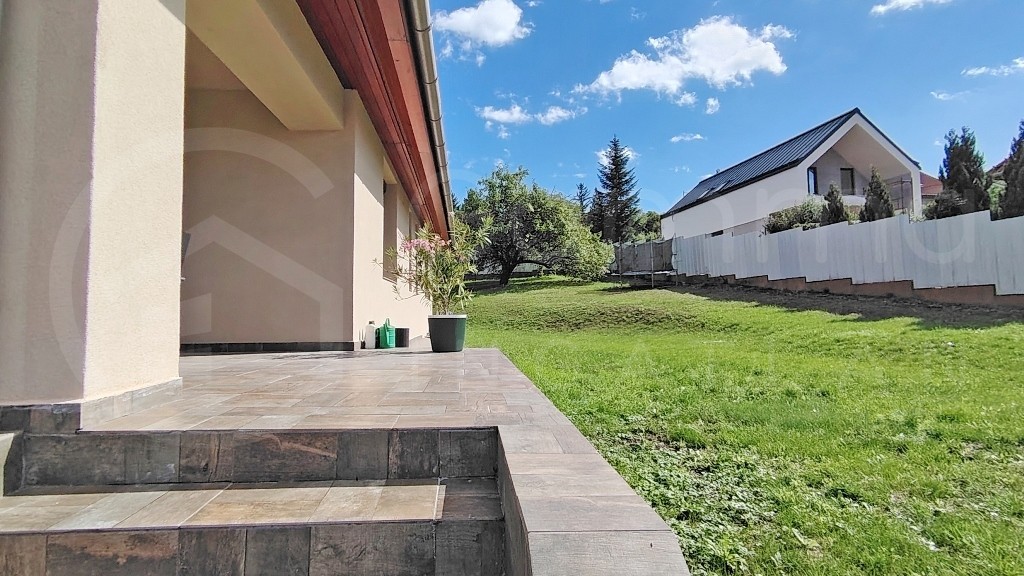 Miskolctapolcai örökpanorámás luxus családi ház eladó!-1386496