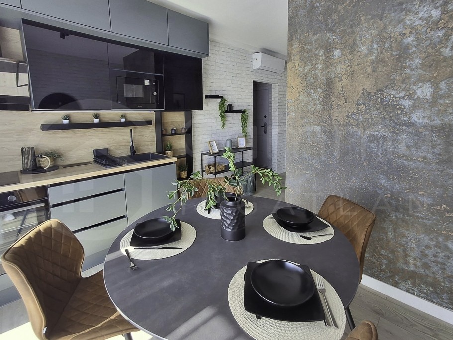 Kulcsrakész Airbnb projekt Miskolc szívében – Design lakás teljes felszereléssel!-1436890
