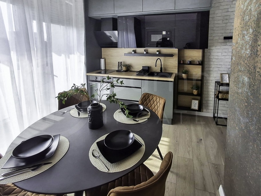 Kulcsrakész Airbnb projekt Miskolc szívében – Design lakás teljes felszereléssel!-1436891
