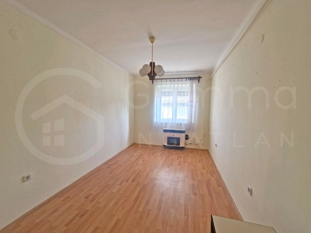 földszinti lakás a Bajcsy-Zsilinszky utcában!-1444848