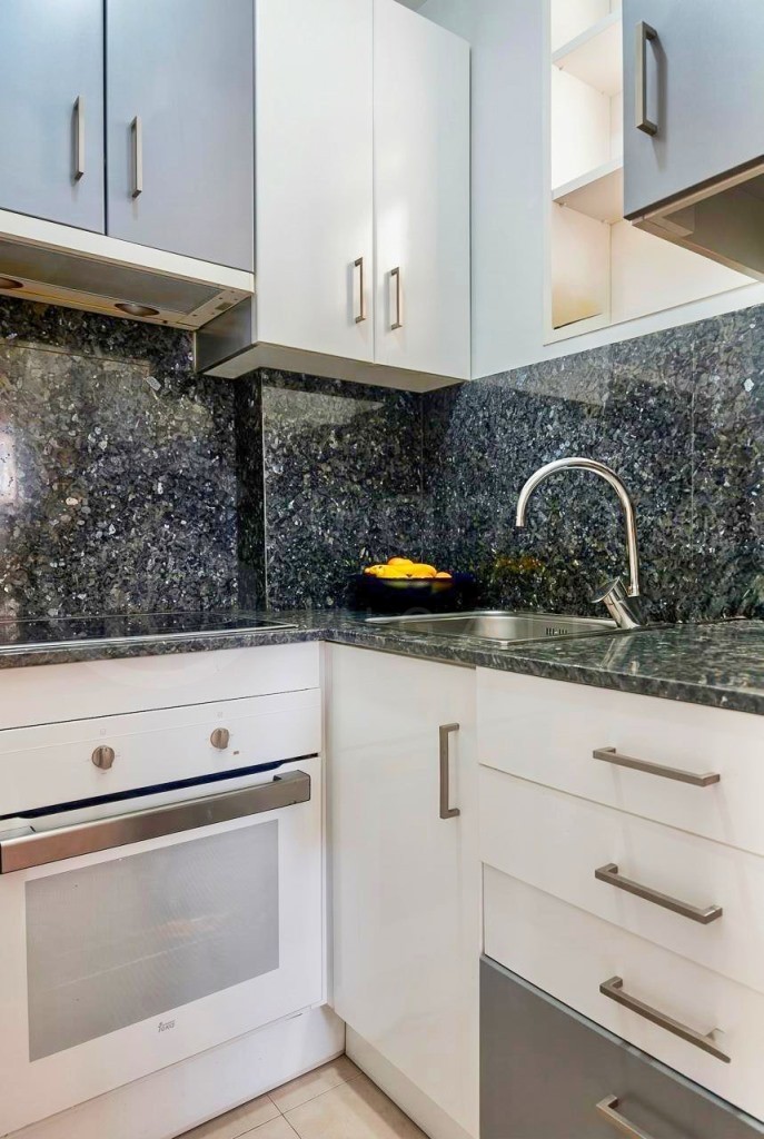 medencés apartman SAJÁT PARKOLÓVAL Benidorm zöldövezeti részén (Teljes magyar ügyintézéssel!)-1470740