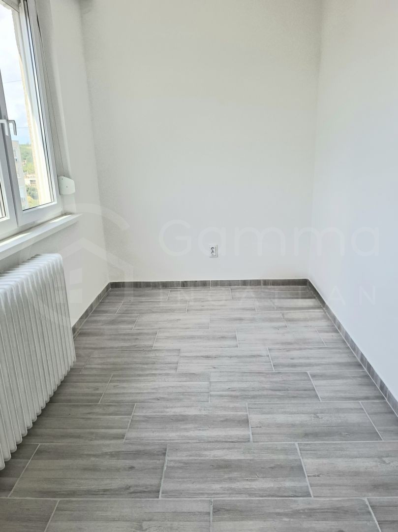 GYŐRI KAPUBAN FELÚJÍTOTT LAKÁS ELADÓ!-1475277