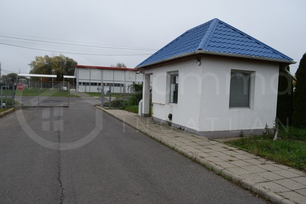 Modern ipari és logisztikai létesítmény eladó a Miskolci Ipari Parkban!-1502488